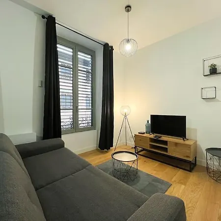 Chaleureux, Proche Gare, 3 Апартаменты *